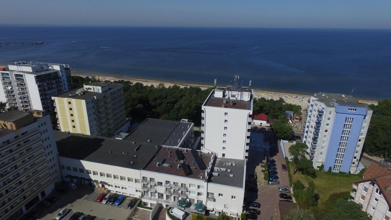 Aparthotel Przy Plazy Miedzyzdroje Esterno foto